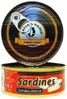 Крупная сардина, нарезанная, в томатном соусе-Photoroom