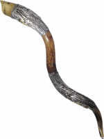 Polished kudu shofar, plated with silver and gold, with a pattern of a priest blowing a shofar, handmade_2